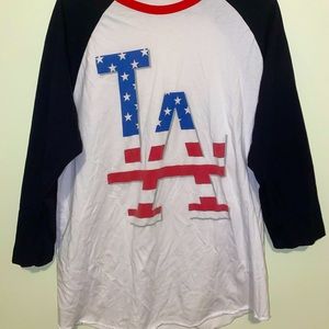 LA long sleeve